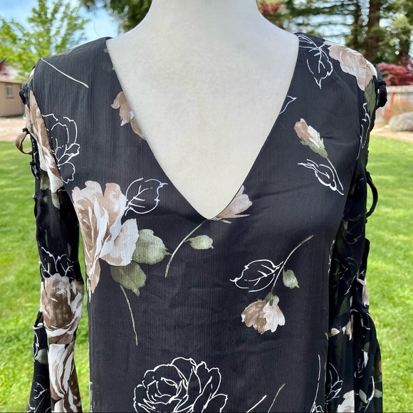 Lulus Allover Rose Dress - Size XS - Picture 4 of 13